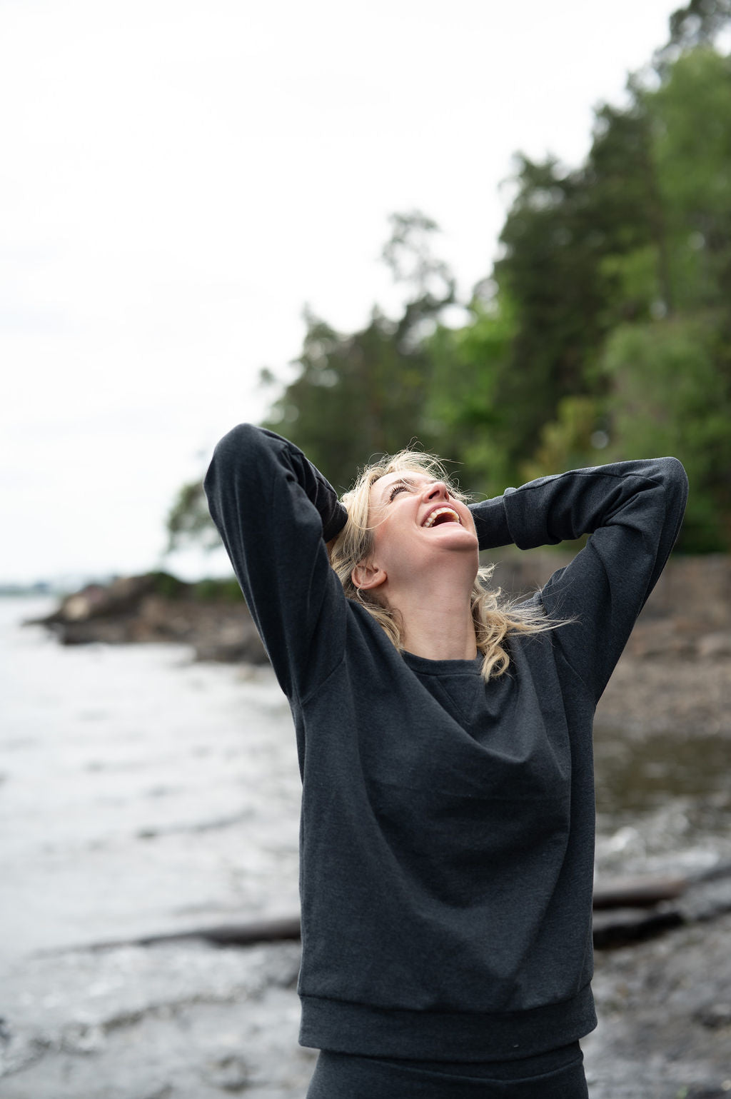Emma Crewneck COAL