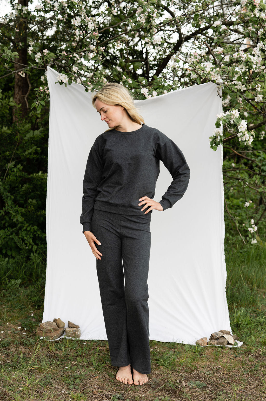 Emma Crewneck COAL
