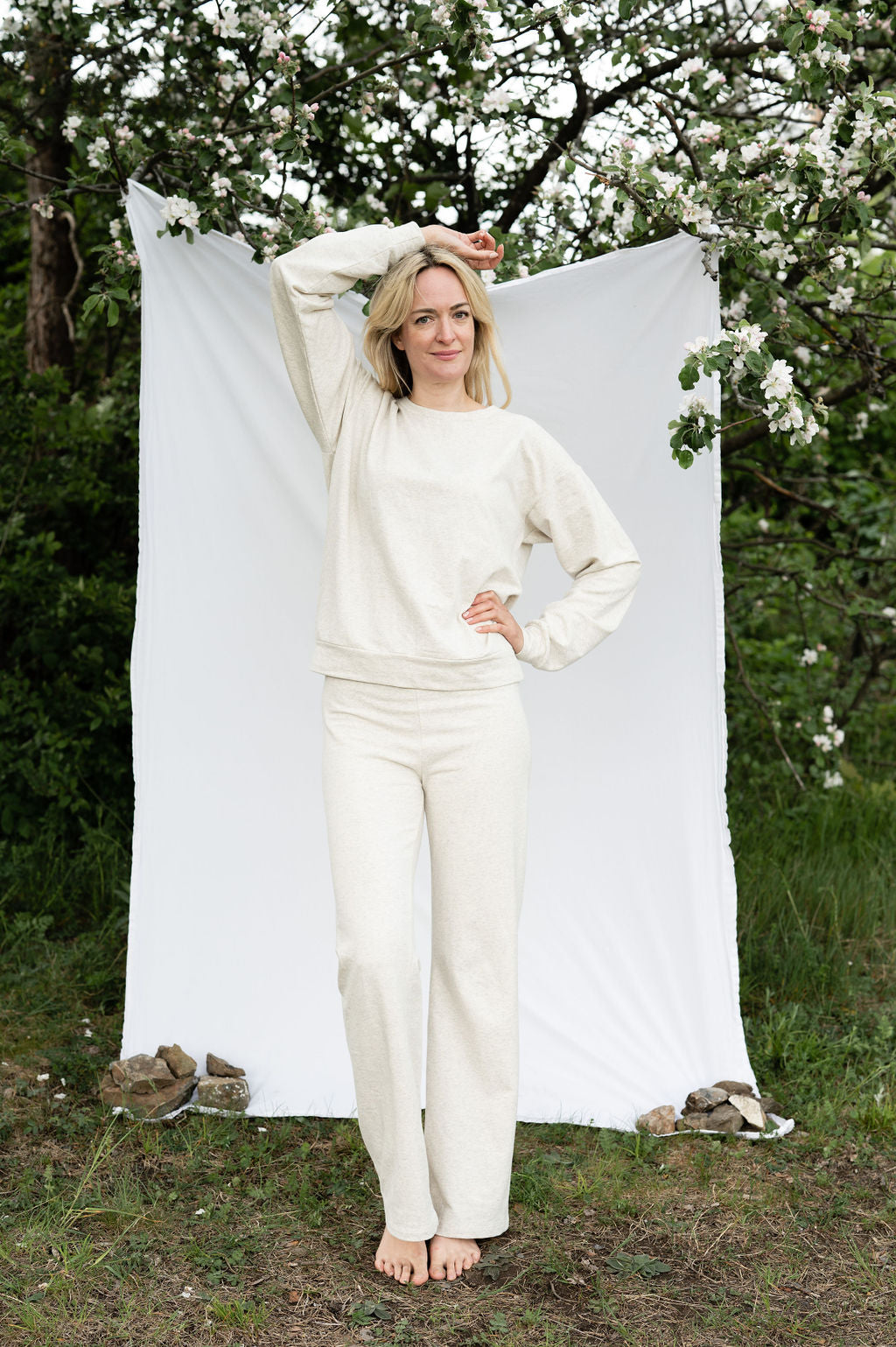 Emma Crewneck ECRU
