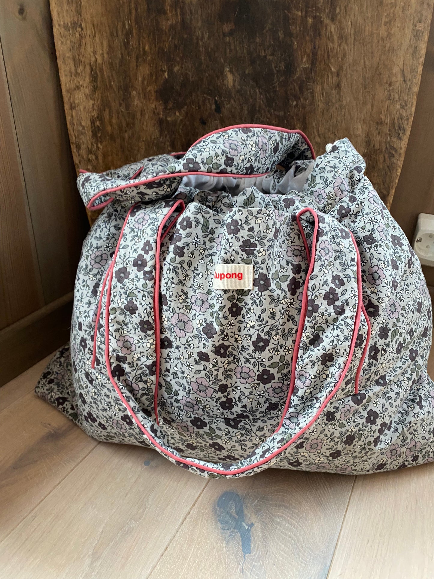 Tote All- Total PLUM