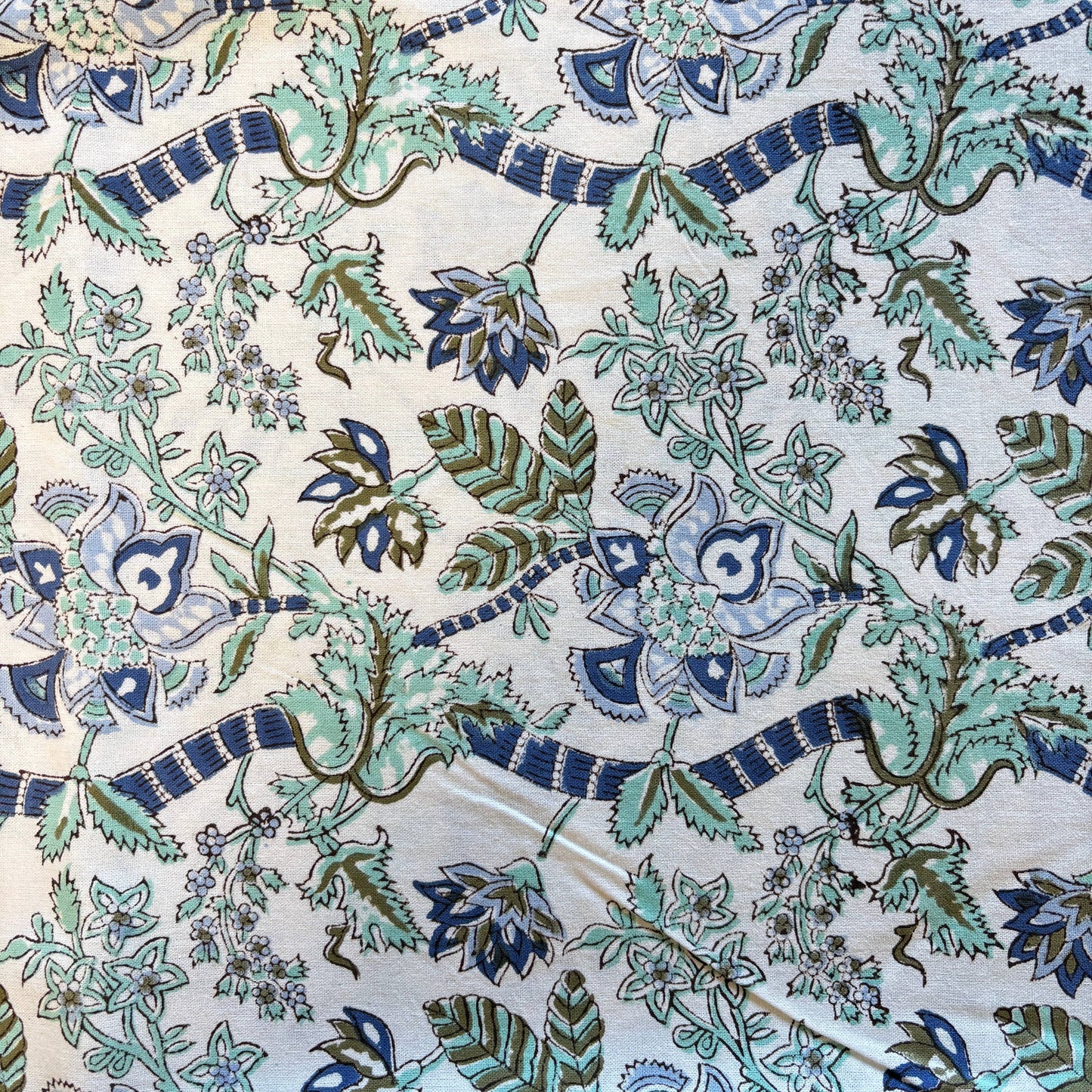 "Como Lunch" blockprint cotton tablecloth 150 x 220cm