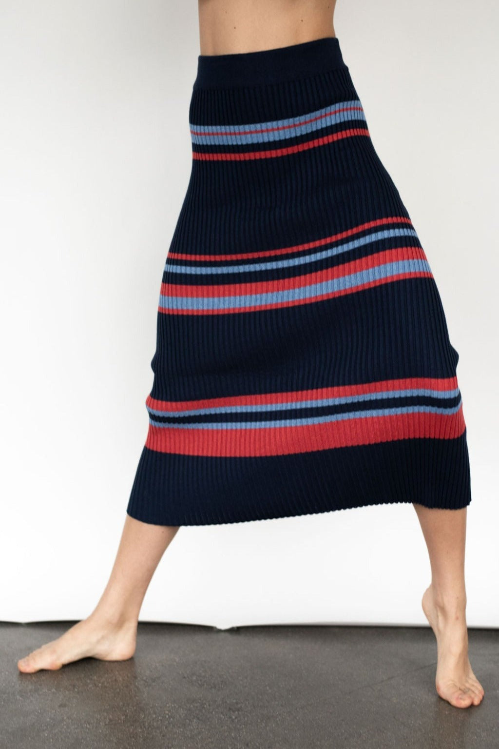 Issey skirt NAVY