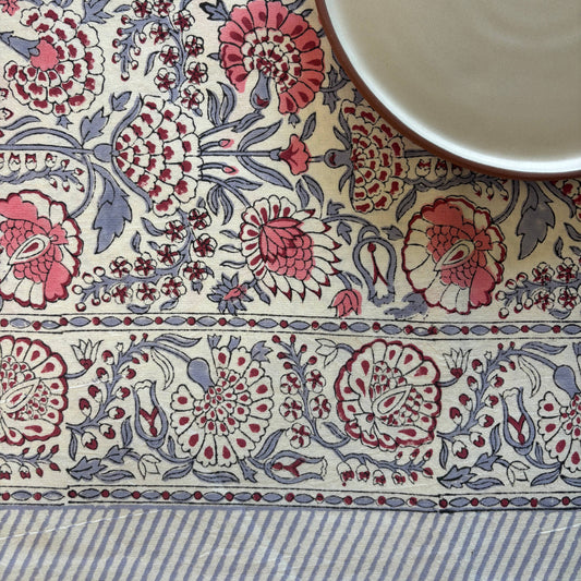 "Tuileries" hand block-printed cotton tablecloth 150 x 220cm