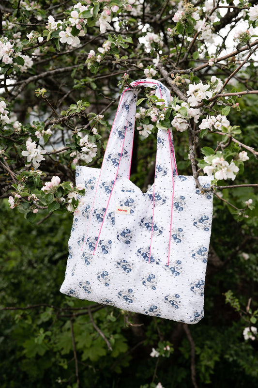 Tote All- Total WILD BLUES