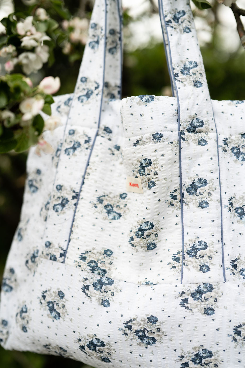 Tote All- Total WILD BLUES
