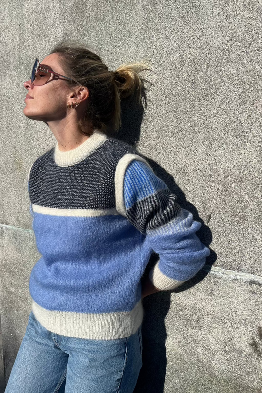 Carrie sweater BLUE