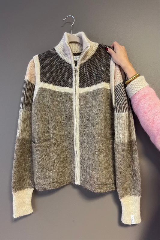 Carrie cardigan COFFEE