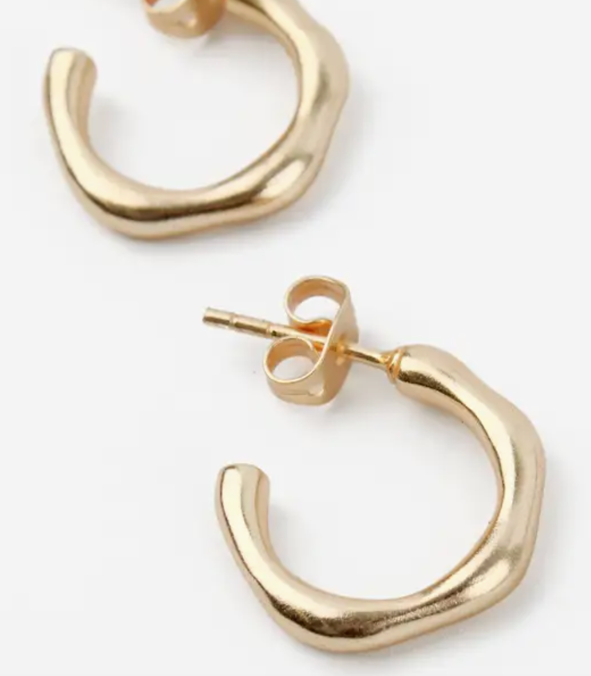 SMALL GOLD HOOP