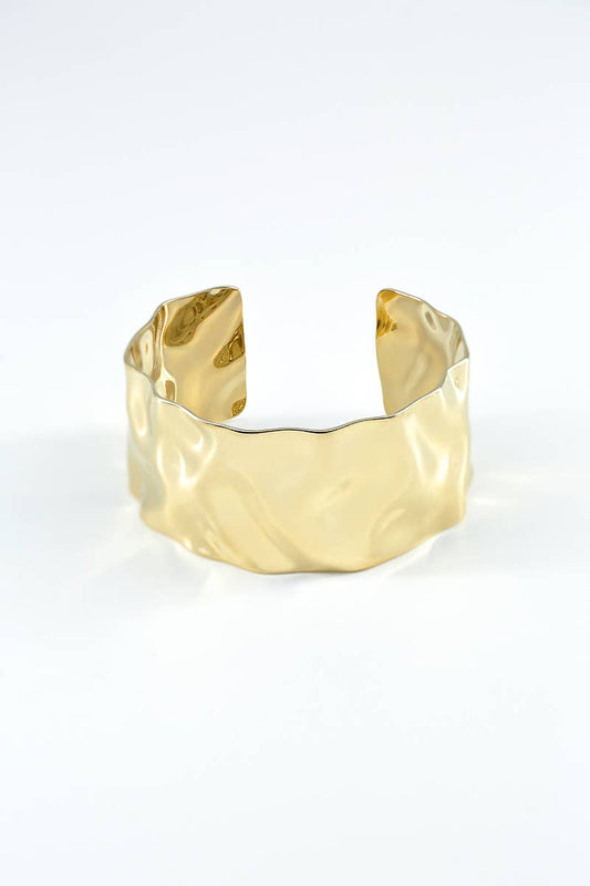 Bulky bracelet cuff