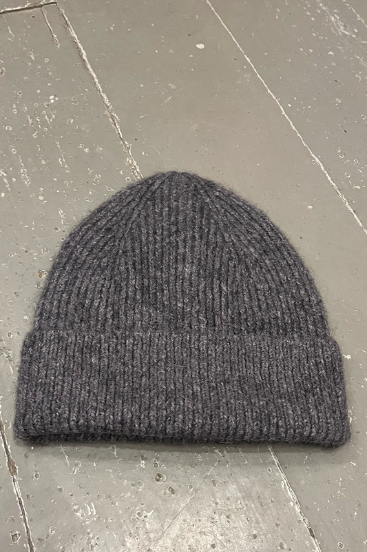 Kate beanie COAL